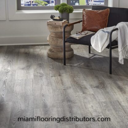 PRO-8 Pacific City Oak | Laminate Series